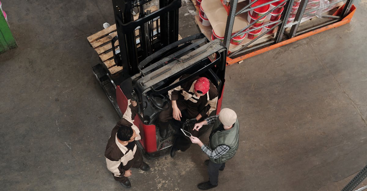 白号发卡网：实名认证管理对于企业服务业务的监管